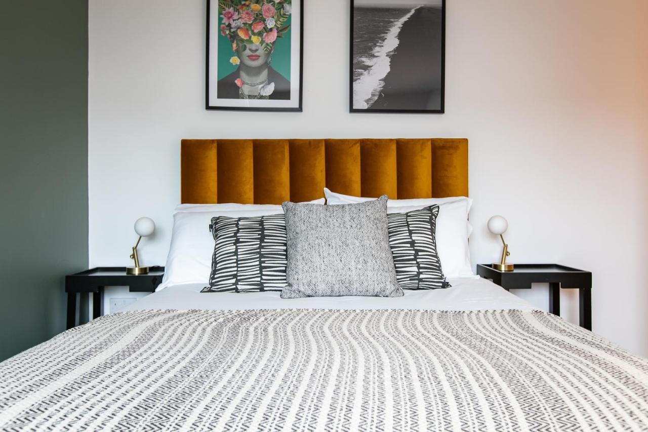 City Centre - Free Parking - Stylish 2 Bedroom Apartment Bristol Exterior photo